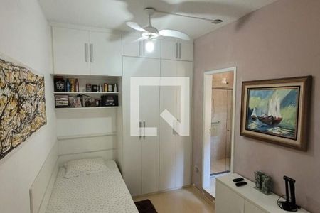 Casa à venda com 247m², 4 quartos e 3 vagas