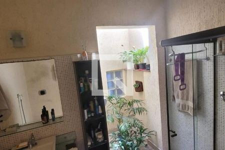 Casa à venda com 247m², 4 quartos e 3 vagas