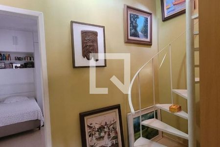 Casa à venda com 247m², 4 quartos e 3 vagas