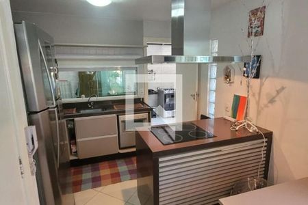 Casa à venda com 70m², 2 quartos e 1 vaga