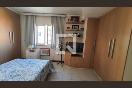 Casa à venda com 4 quartos, 276m² em Piratininga, Niterói