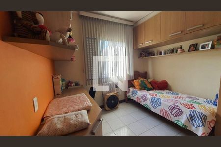 Casa à venda com 4 quartos, 276m² em Piratininga, Niterói