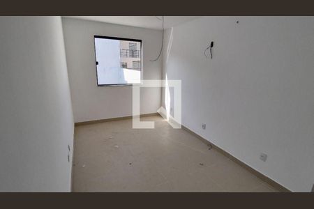 Casa à venda com 4 quartos, 150m² em Maravista, Niterói