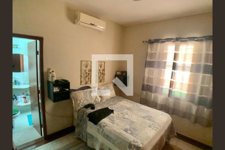 Casa à venda com 3 quartos, 127m² em Santa Rosa, Niterói