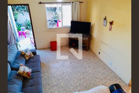 Casa à venda com 3 quartos, 182m² em Itaipu, Niterói