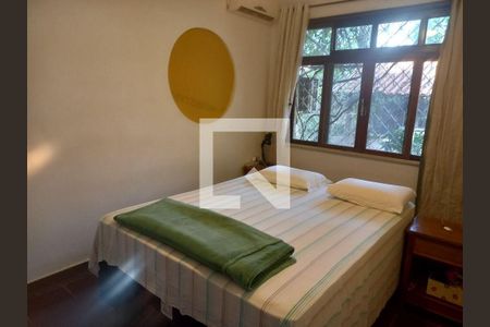 Casa à venda com 3 quartos, 238m² em Engenho do Mato, Niterói