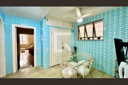 Casa à venda com 4 quartos, 152m² em Icaraí, Niterói