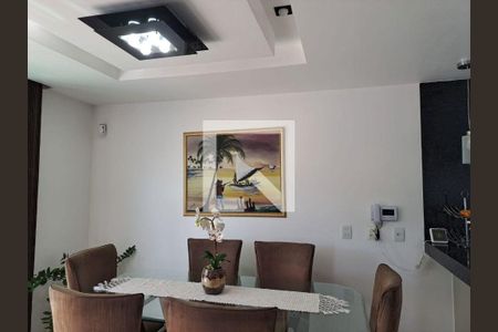 Casa à venda com 4 quartos, 178m² em Itaipu, Niterói