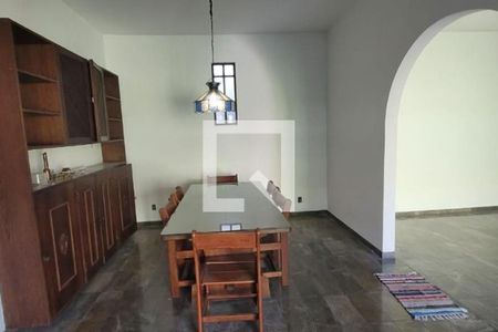 Casa à venda com 4 quartos, 232m² em São Francisco, Niterói