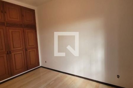 Casa à venda com 4 quartos, 232m² em São Francisco, Niterói