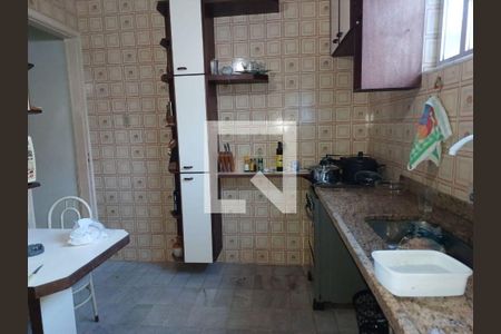 Casa à venda com 2 quartos, 200m² em Piratininga, Niterói