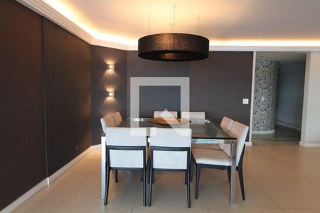 Apartamento à venda com 4 quartos, 300m² em Ingá, Niterói