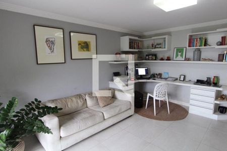 Apartamento à venda com 4 quartos, 300m² em Ingá, Niterói