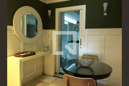 Apartamento à venda com 3 quartos, 155m² em Icaraí, Niterói