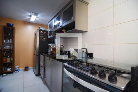 Apartamento à venda com 145m², 4 quartos e 3 vagas