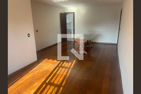Apartamento à venda com 3 quartos, 157m² em Icaraí, Niterói