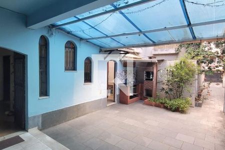 Casa à venda com 184m², 2 quartos e 2 vagas