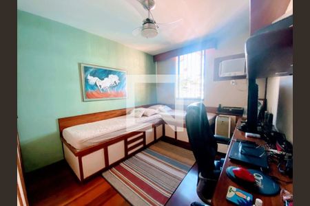 Apartamento à venda com 4 quartos, 173m² em Icaraí, Niterói