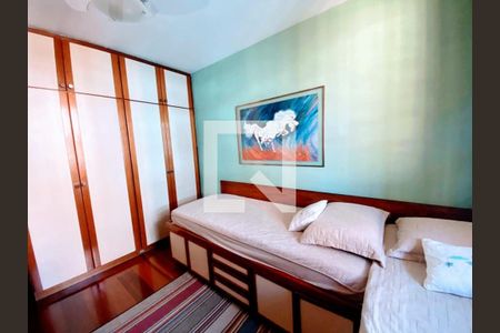 Apartamento à venda com 4 quartos, 173m² em Icaraí, Niterói