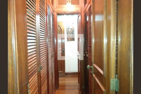 Apartamento à venda com 4 quartos, 220m² em Ingá, Niterói