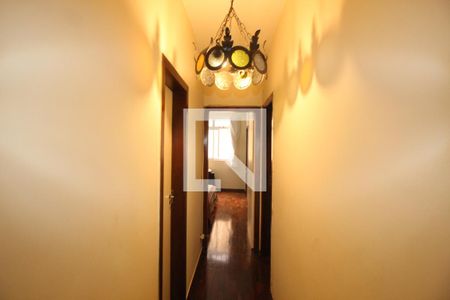 Corredor  de apartamento à venda com 3 quartos, 109m² em Serra, Belo Horizonte