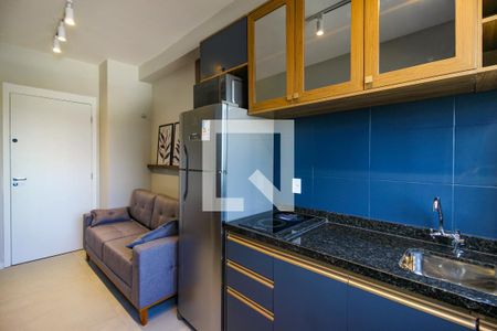 Sala/Cozinha de kitnet/studio para alugar com 1 quarto, 29m² em Pinheiros, São Paulo