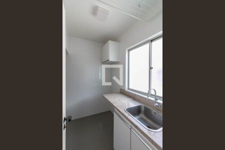 Apartamento para alugar com 140m², 3 quartos e 2 vagas Apartamento para alugar com 140m², 3 quartos e 2 vagasÁrea de Serviço