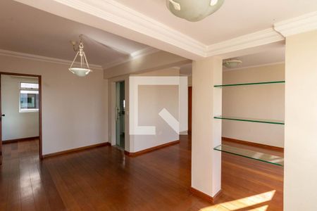 Sala de apartamento para alugar com 3 quartos, 140m² em Funcionários, Belo Horizonte