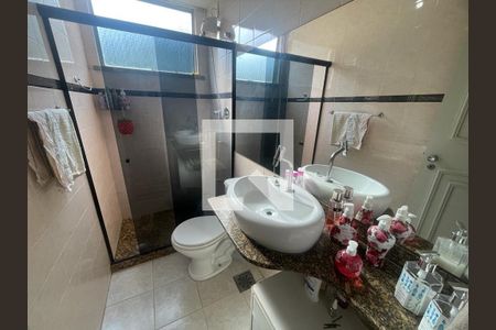 Apartamento à venda com 2 quartos, 56m² em Cubango, Niterói
