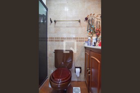 Apartamento à venda com 82m², 2 quartos e 1 vaga Apartamento à venda com 82m², 2 quartos e 1 vagaBanheiro