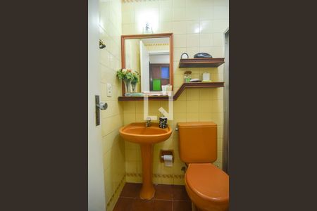 Apartamento à venda com 82m², 2 quartos e 1 vaga Apartamento à venda com 82m², 2 quartos e 1 vagaBanheiro