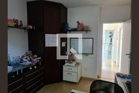 Casa à venda com 4 quartos, 270m² em Maceio, Niterói