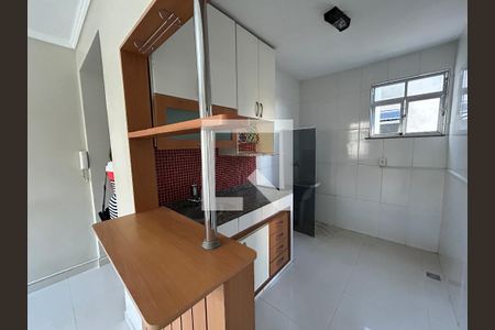Apartamento à venda com 48m², 2 quartos e sem vagaCozinha