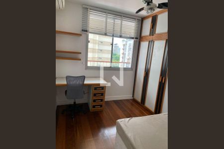 Apartamento à venda com 3 quartos, 104m² em Icaraí, Niterói