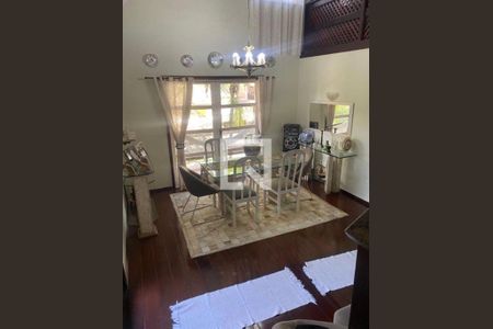 Casa à venda com 3 quartos, 132m² em Itaipu, Niterói