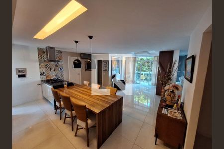 Apartamento à venda com 4 quartos, 140m² em Boa Viagem, Niterói