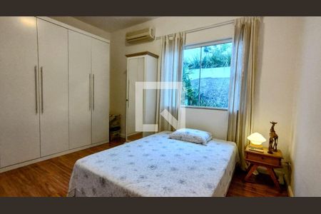 Casa à venda com 3 quartos, 216m² em Camboinhas, Niterói