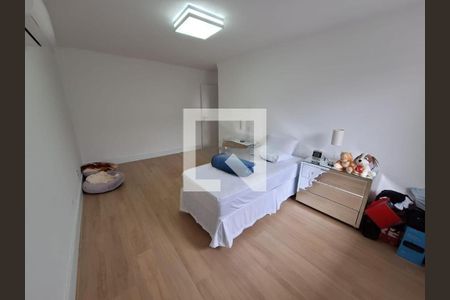 Casa à venda com 3 quartos, 275m² em Vila Prudente, São Paulo