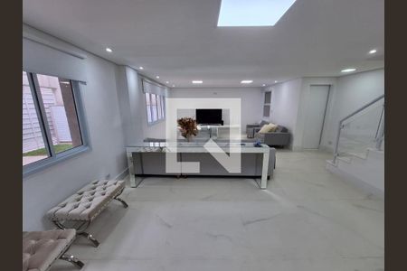 Casa à venda com 3 quartos, 275m² em Vila Prudente, São Paulo