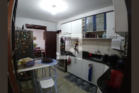 Casa à venda com 3 quartos, 280m² em Maravista, Niterói