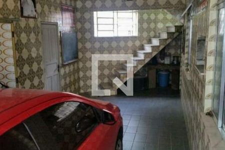 Casa à venda com 240m², 4 quartos e 2 vagas