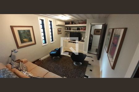 Casa à venda com 4 quartos, 202m² em Vila Progresso, Niterói