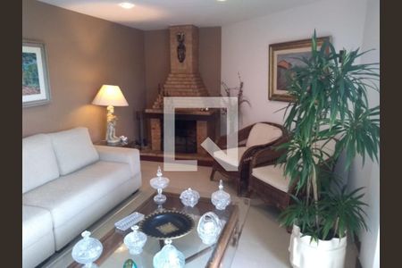 Casa à venda com 4 quartos, 450m² em Itaipu, Niterói