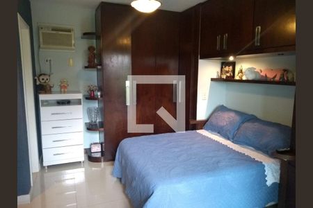 Casa à venda com 4 quartos, 450m² em Itaipu, Niterói