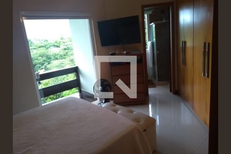 Casa à venda com 4 quartos, 450m² em Itaipu, Niterói