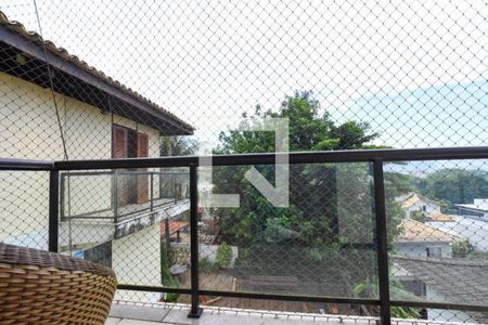 Casa à venda com 5 quartos, 460m² em Camboinhas, Niterói