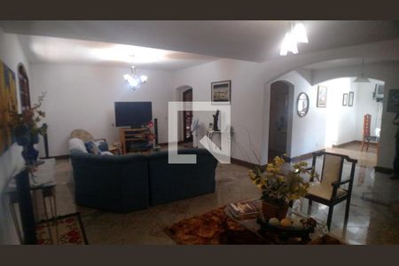 Casa à venda com 5 quartos, 320m² em Engenho do Mato, Niterói