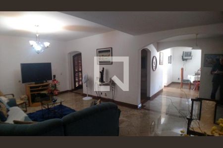 Casa à venda com 5 quartos, 320m² em Engenho do Mato, Niterói