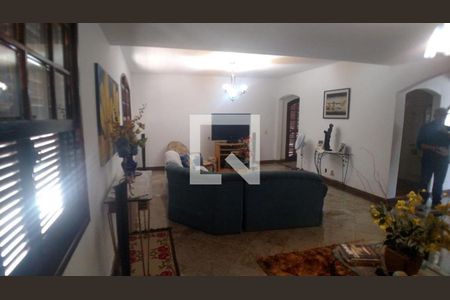 Casa à venda com 5 quartos, 320m² em Engenho do Mato, Niterói