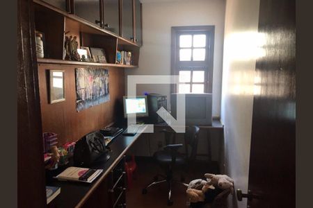 Casa à venda com 3 quartos, 176m² em Piratininga, Niterói